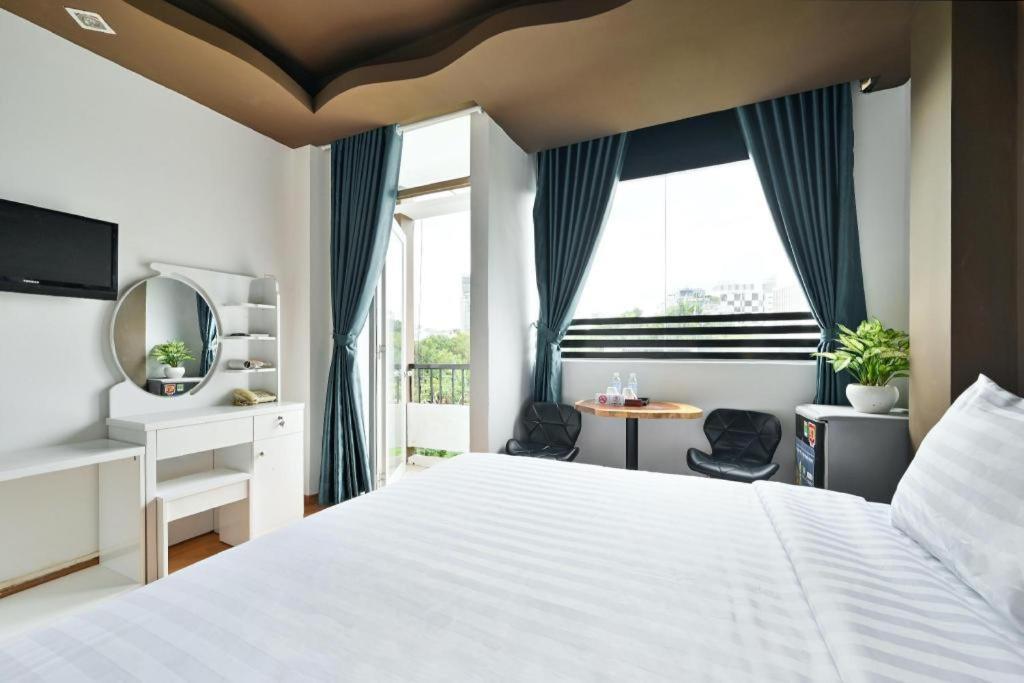 The Noble Swan Wood Park Hotel Ho Chi Minh-Byen Eksteriør billede